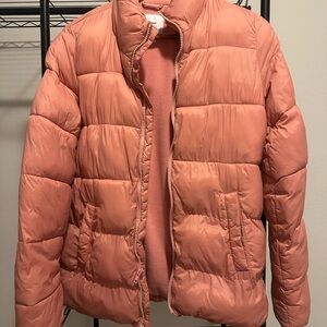 Old Navy Women's Coral Puffer Jacket